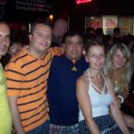 Celebrando entre amigos